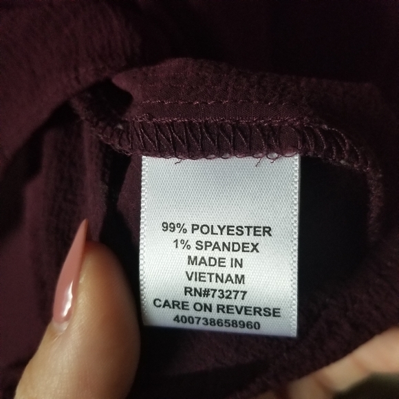 Elle Plum Bell Sleeve Blouse Size Small - Picture 6 of 8